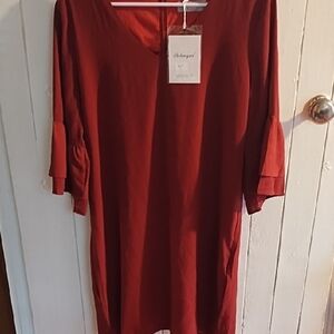 Belonsci NWT V-Neck Dress with 3/4 Ruffle, Bell Sleeves Size Large. Rust.